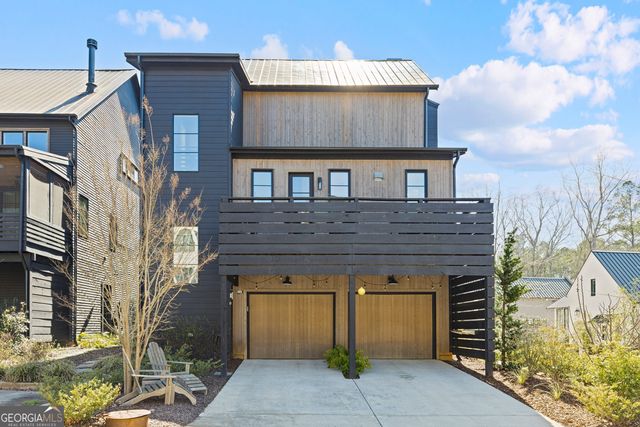 304 Mado Lane, Chattahoochee Hills, GA 30268