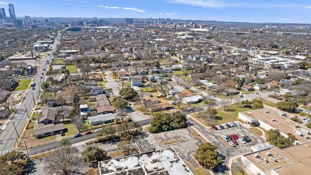 2000 Cedar Ave, Austin, TX 78722