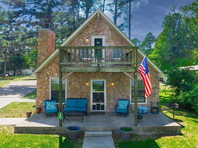 4479 Sunrise Dr., Chandler, TX 75758