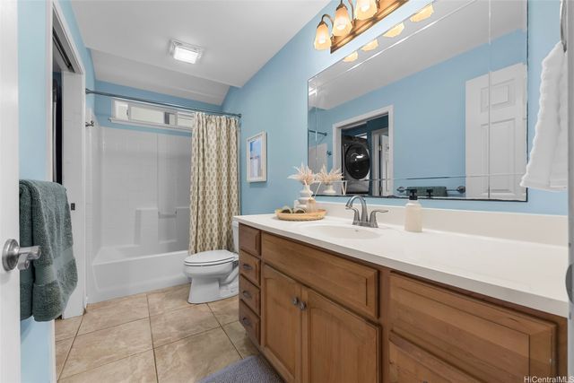 701 Kihapai Street, Kailua, HI 96734