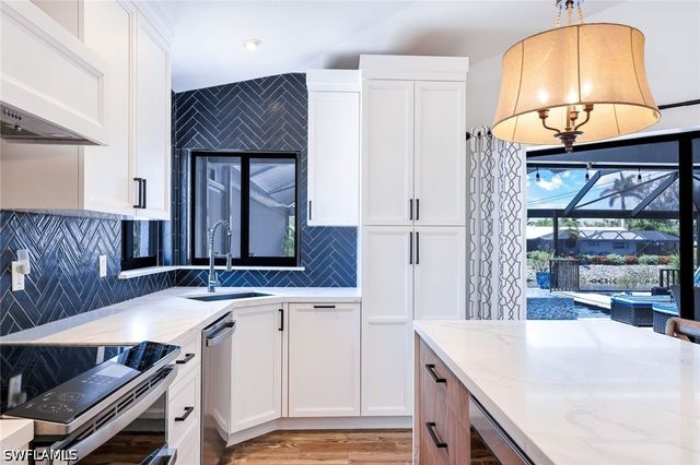 999 East Valley DR, Bonita Springs, FL 34134