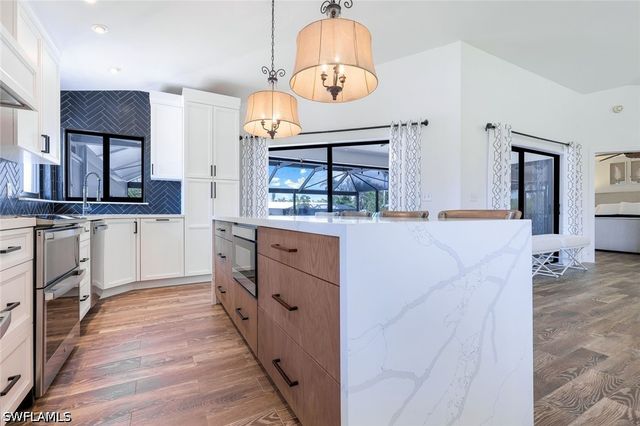 999 East Valley DR, Bonita Springs, FL 34134