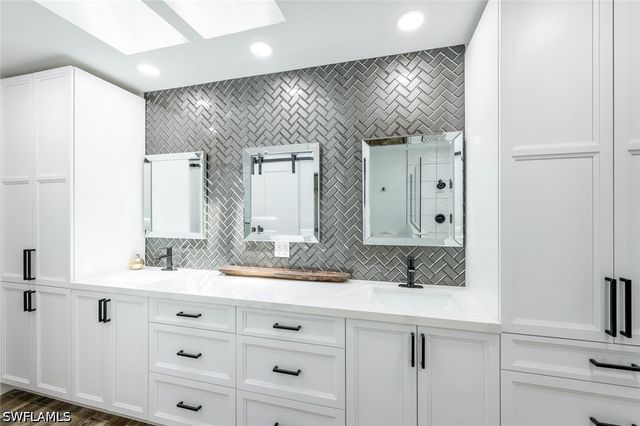 999 East Valley DR, Bonita Springs, FL 34134