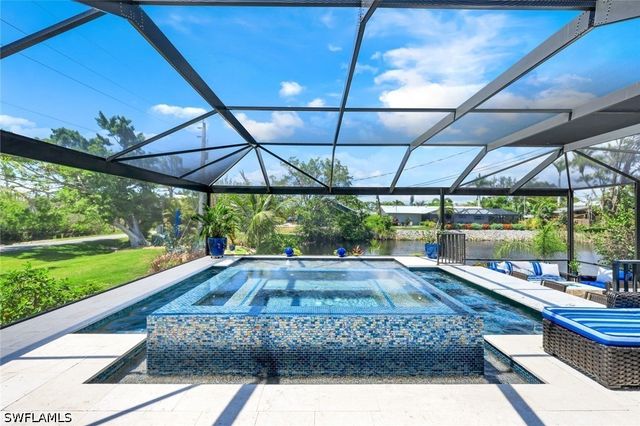 999 East Valley DR, Bonita Springs, FL 34134