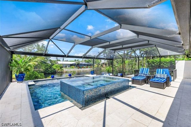 999 East Valley DR, Bonita Springs, FL 34134