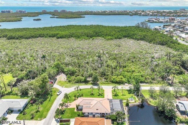 999 East Valley DR, Bonita Springs, FL 34134