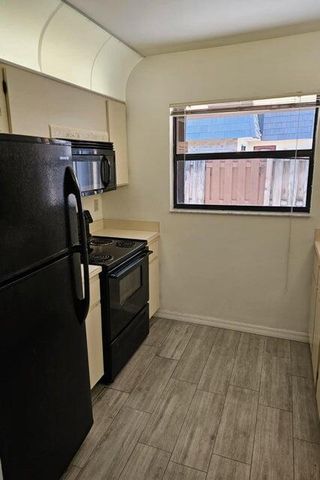503 Springdale Circle 50c, Palm Springs, FL 33461