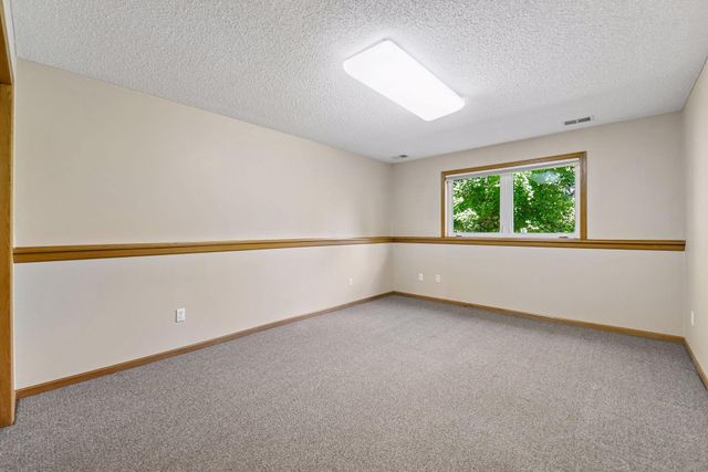 1790 Sterling Road, Waconia, MN 55387