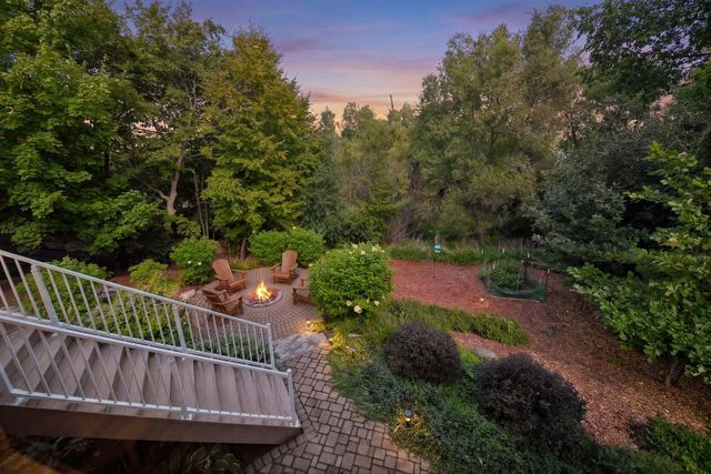 1790 Sterling Road, Waconia, MN 55387