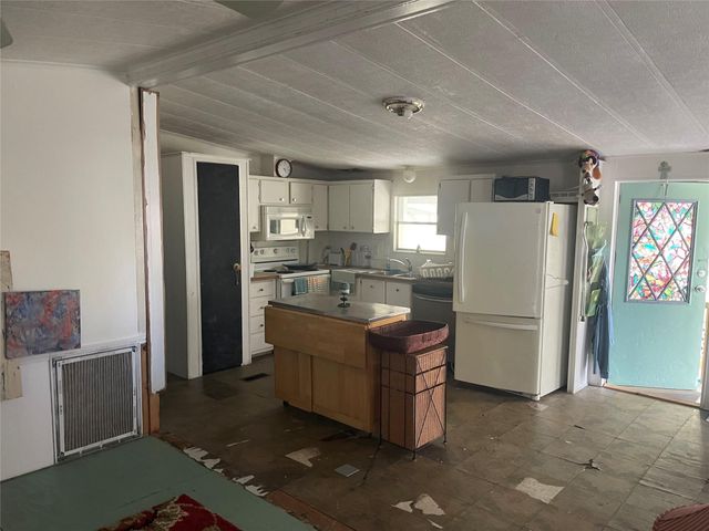 3016 SW 52nd Street, Fort Lauderdale, FL 33312