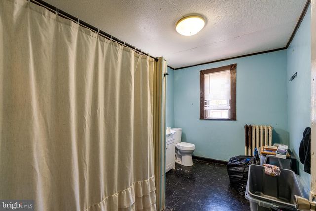546 POPLAR ST, Lancaster, PA 17603
