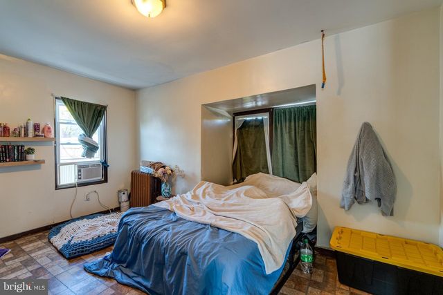546 POPLAR ST, Lancaster, PA 17603