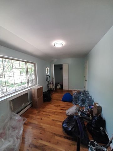 176-34 133rd Avenue 2nd flr, Jamaica, NY 11434