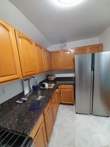 176-34 133rd Avenue 2nd flr, Jamaica, NY 11434