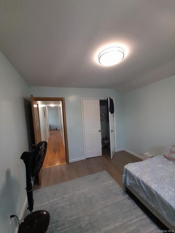 176-34 133rd Avenue 2nd flr, Jamaica, NY 11434