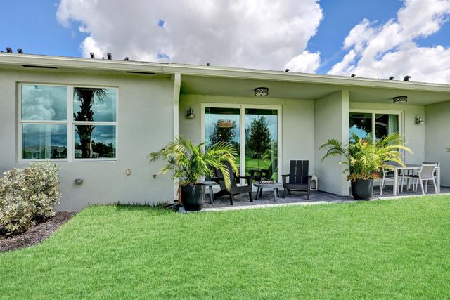 5828 SHINING SEA Court, Delray Beach, FL 33484