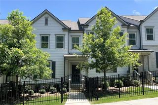 353 Vista Lane, Woodstock, GA 30189