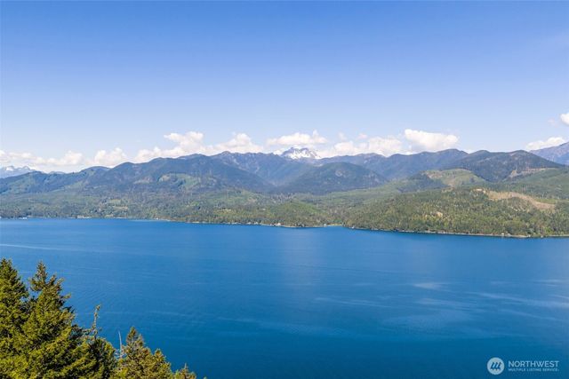 19736 NW Stavis Bay Road, Seabeck, WA 98380
