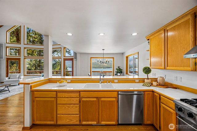 19736 NW Stavis Bay Road, Seabeck, WA 98380
