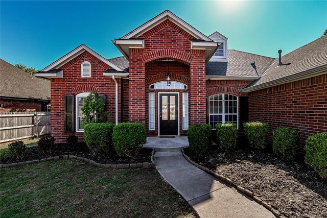 21574 Lake Shadows Drive, Edmond, OK 73012