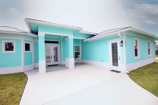 2002 SW Capeador Street, Port St. Lucie, Port St Lucie, FL 34953