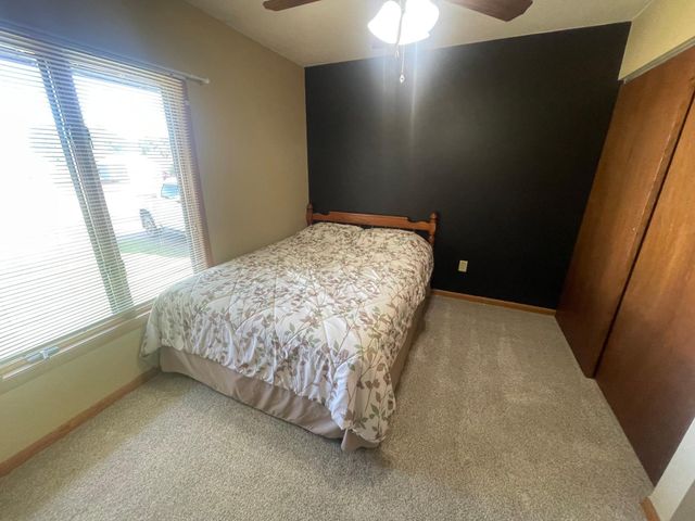 301 E 1st Street, Adrian, MN 56110