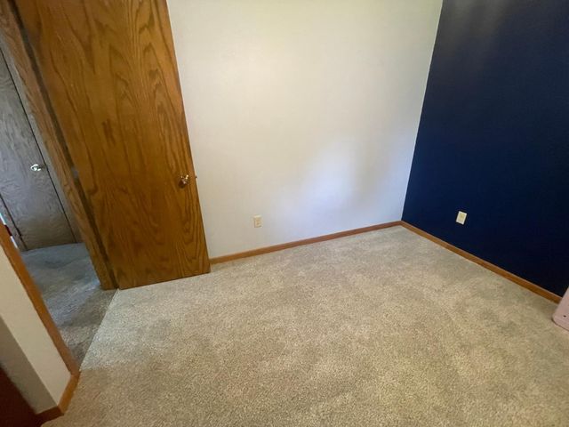 301 E 1st Street, Adrian, MN 56110