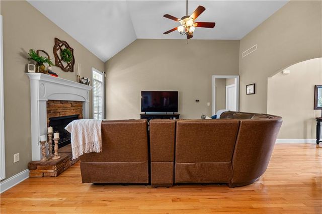 145 Ryans Court, Sharpsburg, GA 30277