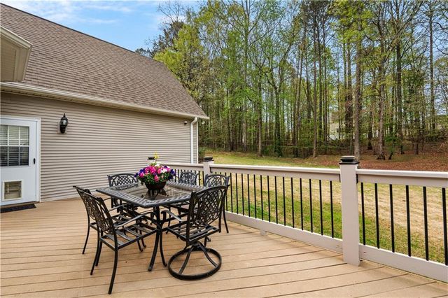 145 Ryans Court, Sharpsburg, GA 30277