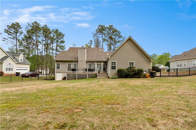 145 Ryans Court, Sharpsburg, GA 30277