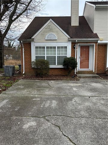 70 Riverchase DR, Hampton, VA 23669