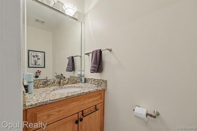 46309 Jasmine Court, Chesterfield, MI 48047