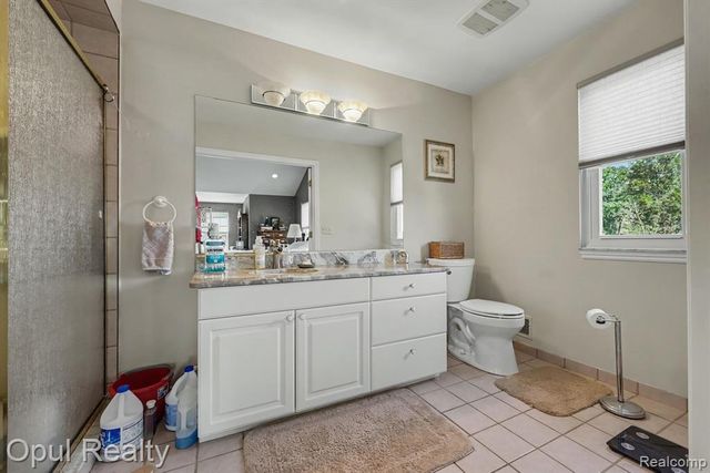 46309 Jasmine Court, Chesterfield, MI 48047
