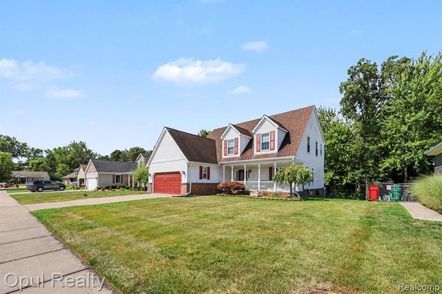 46309 Jasmine Court, Chesterfield, MI 48047