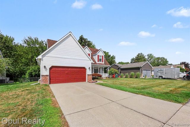 46309 Jasmine Court, Chesterfield, MI 48047