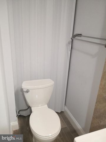 1008 GREEN ST, Philadelphia, PA 19123