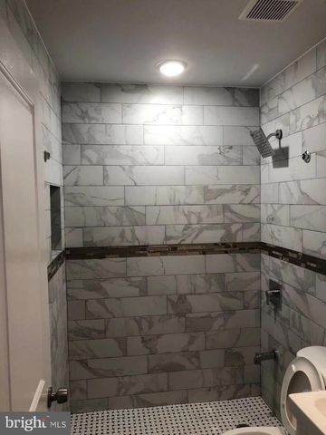 1008 GREEN ST, Philadelphia, PA 19123