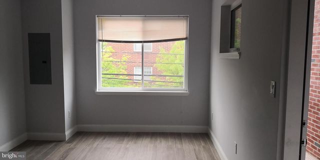 1008 GREEN ST, Philadelphia, PA 19123