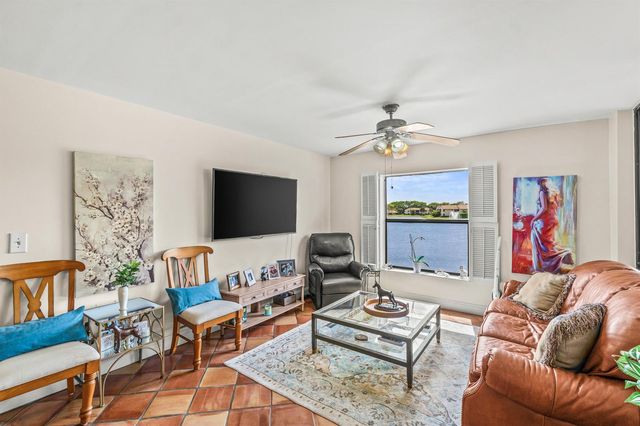 8541 W Boca Glades Blvd Boulevard W H, Boca Raton, FL 33434