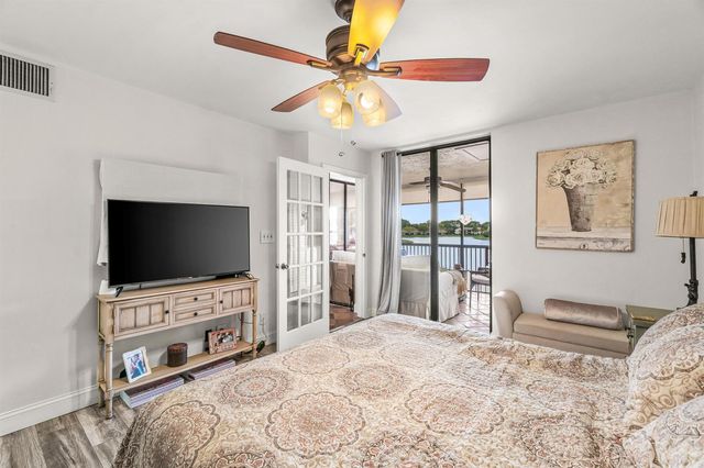 8541 W Boca Glades Blvd Boulevard W H, Boca Raton, FL 33434