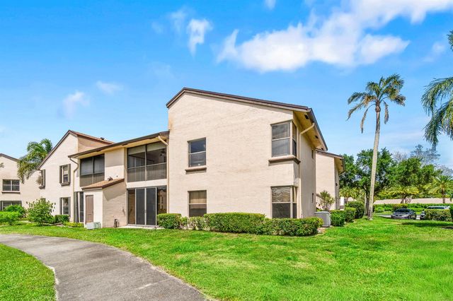 8541 W Boca Glades Blvd Boulevard W H, Boca Raton, FL 33434