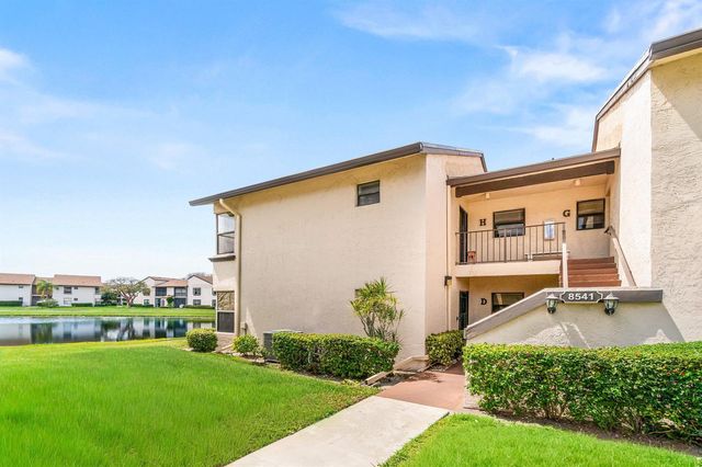 8541 W Boca Glades Blvd Boulevard W H, Boca Raton, FL 33434