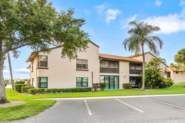 8541 W Boca Glades Blvd Boulevard W H, Boca Raton, FL 33434