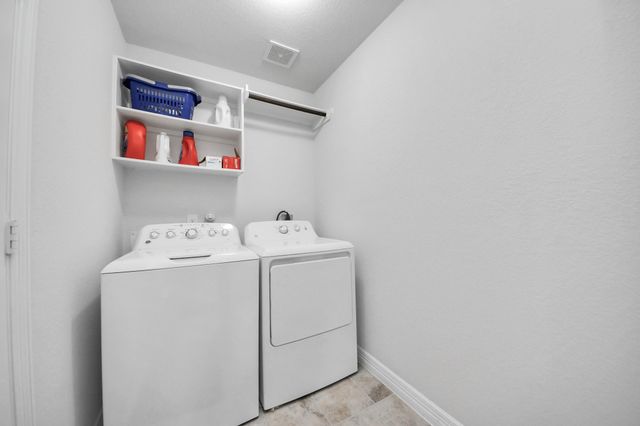 13715 Madera Bend Lane, Rosharon, TX 77583