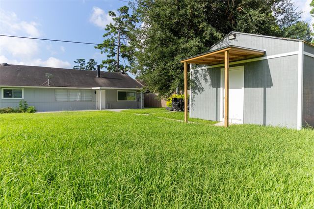 6323 Bridgegate Drive, Spring, TX 77373