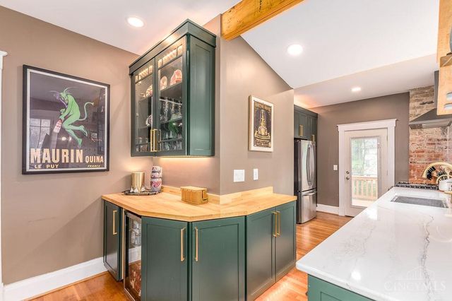 620 Greenwood Avenue, Cincinnati, OH 45229