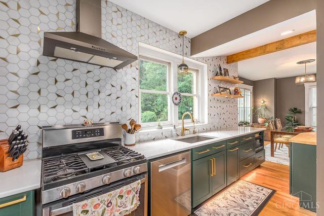620 Greenwood Avenue, Cincinnati, OH 45229