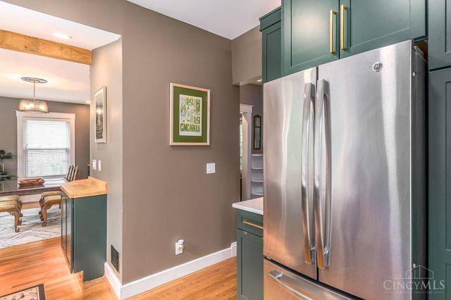 620 Greenwood Avenue, Cincinnati, OH 45229