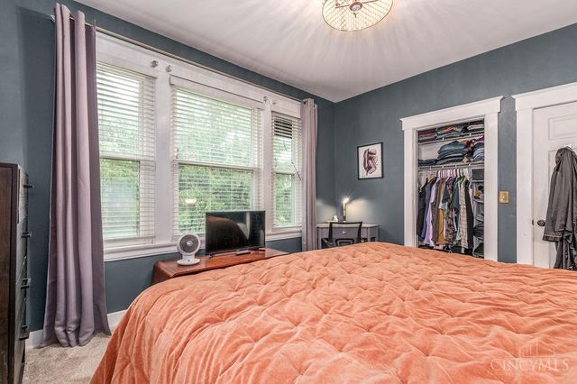620 Greenwood Avenue, Cincinnati, OH 45229