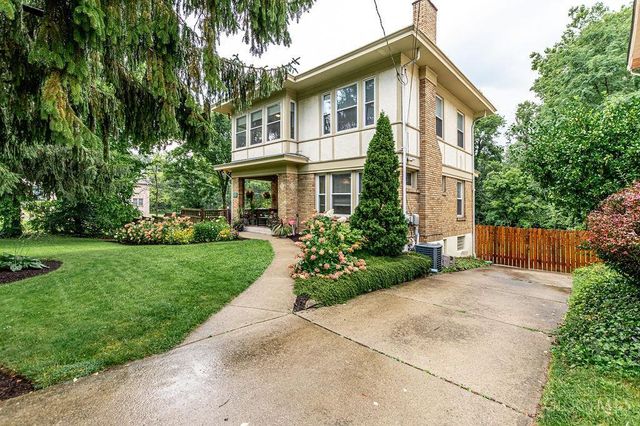 620 Greenwood Avenue, Cincinnati, OH 45229